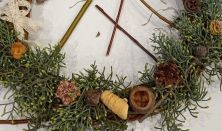 Adventi ajtódísz, kopogtató készítő workshop a Guzsalyas Műhellyel