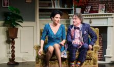 Robin Hawdon: SZERETŐBŐL EGY IS SOK