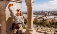 Castle Walk with Matthias Church Entry