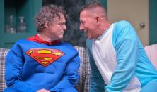 A FELESÉG NEGYVENNÉL KEZDŐDIK