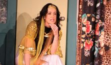 A FELESÉG NEGYVENNÉL KEZDŐDIK