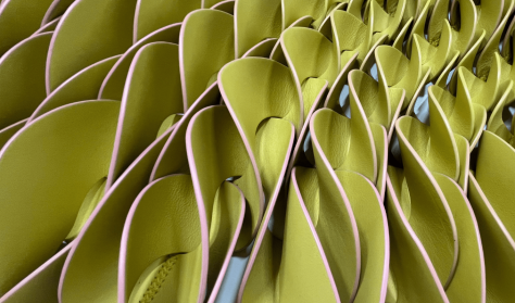 Tárlatvezetés a TŰ-RÉS-HATÁR című kiállításon