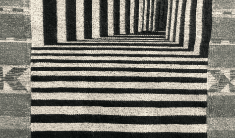 Tárlatvezetés a TŰ-RÉS-HATÁR című kiállításon