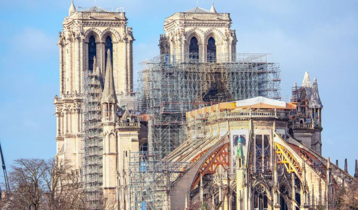 A feltámasztott Notre Dame