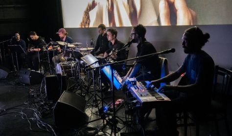 VAN FILMZENEKAR - LEMEZBEMUTATÓ KONCERT