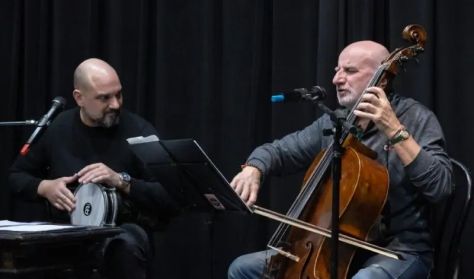 Most, mikor a vers újra divatba jött