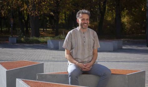 Zubreczki Dávid: Séta az Örs vezér terén