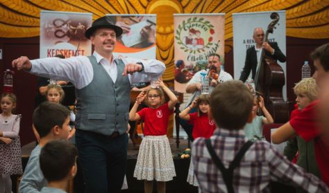 Mikulás Napi Táncház a Hírös Agóra Ifjúsági Otthonban