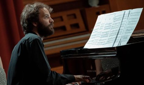 Prämodern koncertek: Németh András zongoraestje