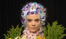 „Tulipán & zsálya – Korok, kertek, népművészet” kiállítás