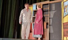 Frakk a macskák réme