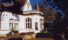 Vojnovich-Huszár Villa